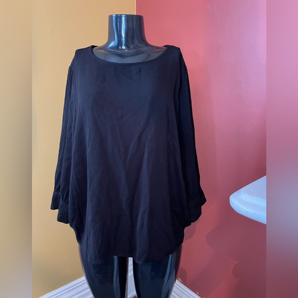 Women’s Dynamite Blouse ( XL ) - Picture 1 of 3